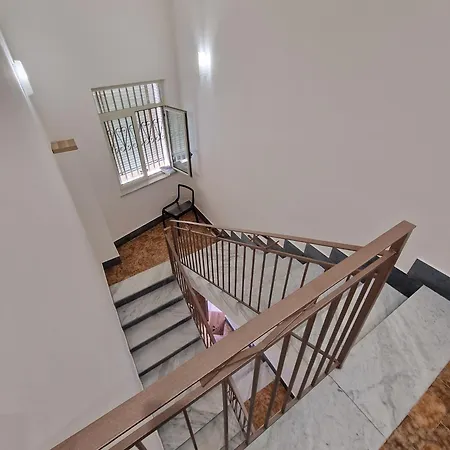 Domus Conza نوتشيرا إنفريوري